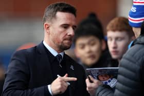 Rangers interim manager Barry Ferguson has a key decision to make vs Hibs