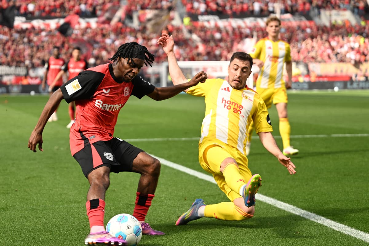 Celtic have surprise transfer windfall chance as former Rangers star on verge of next move