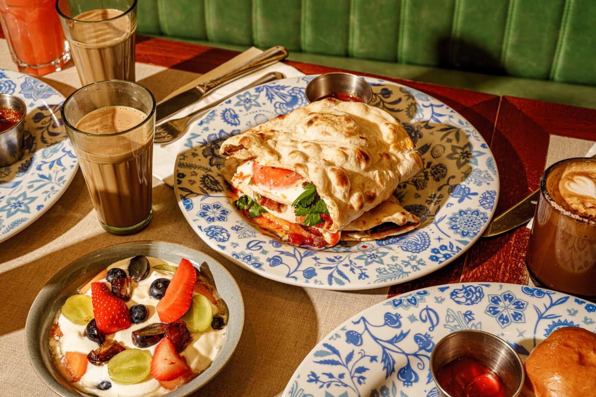 I had breakfast at the new Dishoom restaurant in Glasgow - here's what to order from the menu