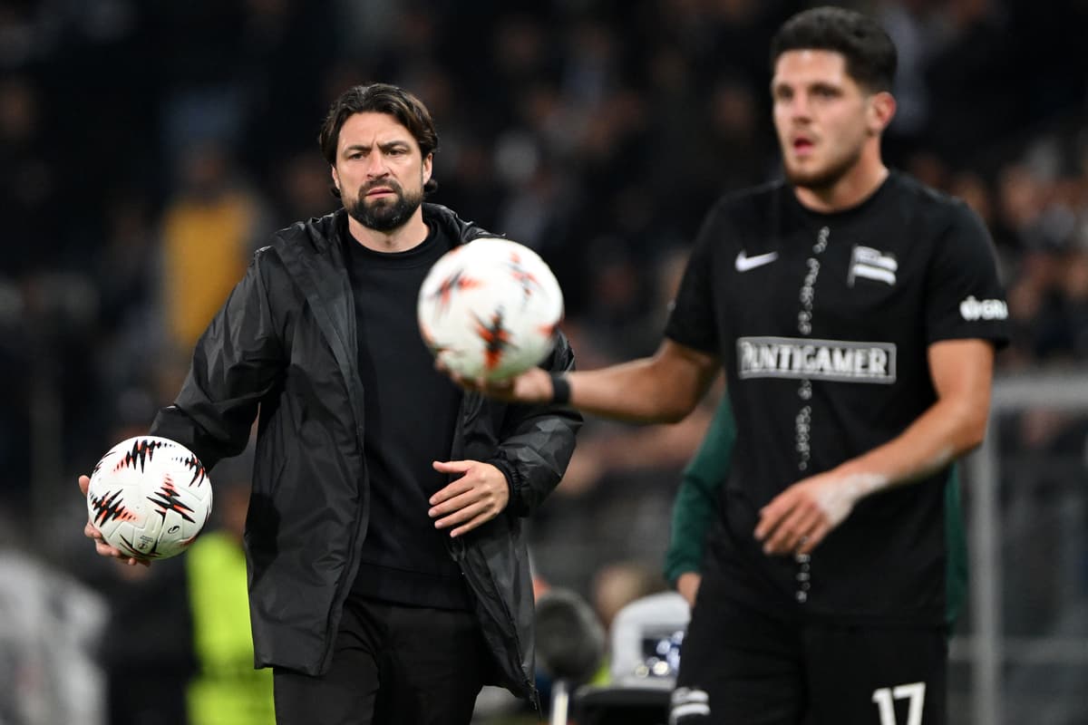 Russell Martin shifts blame from tactics as Rangers boss says 'mentality is the problem' after Sturm Graz defeat