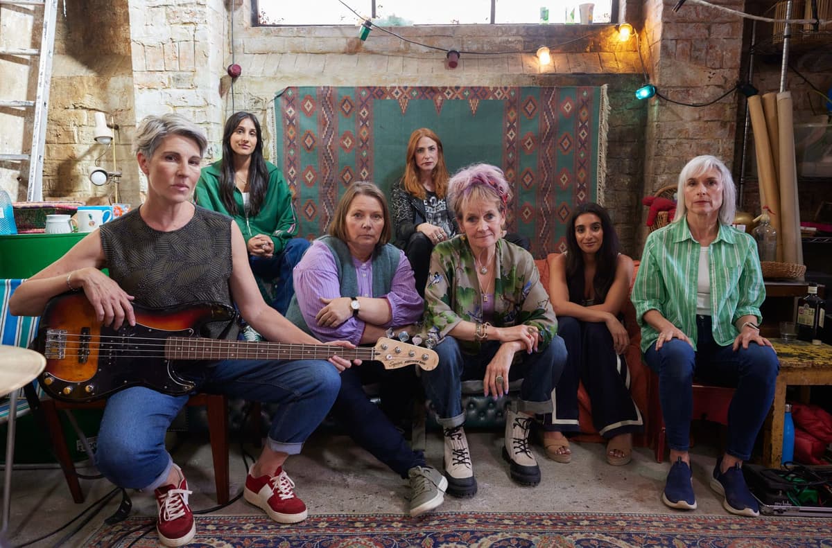 Riot Women: Elenco, Onde Foi Filmado e Tudo Sobre a Nova Série da BBC!