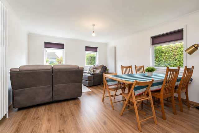 Bright and flexible reception spaces create a comfortable setting for everyday family life and entertaining