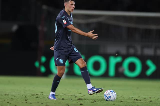 Gineitis has been linked with a Hoops move.