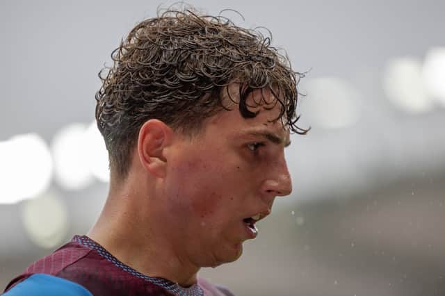 Belgian midfielder signed for West Ham.