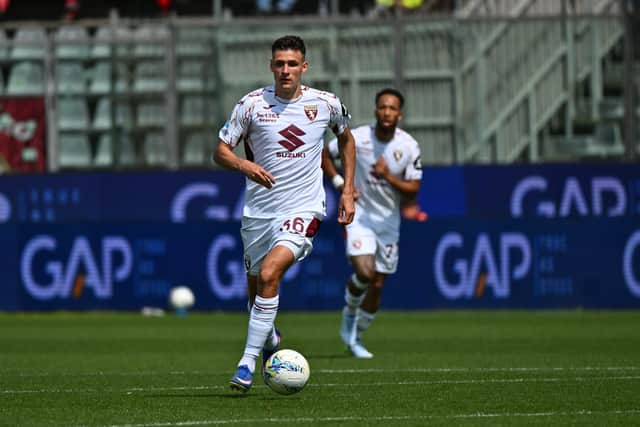 Gvidas Gineitis late deadline day move to Celtic has collapsed and left manager Martin O'Neill reportedly 'unhappy'