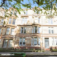Glasgow West End two-bedroom flat with period features for £280,000 (aff)