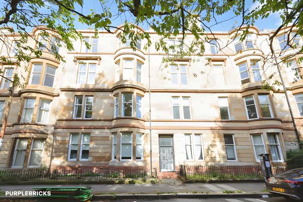 Set on a tree-lined avenue in Woodlands, this first-floor flat offers a characterful base in Glasgow's sought-after West End.