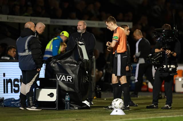 Ryan Lee will take charge of proceedings on Saturday.
