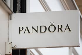 Jewellery chain Pandora are seeking a Christmas Temporary Sales Advisor for their store in Leeds Trinity. The schedule will involve day shifts on weekdays and weekends, as well as overtime.