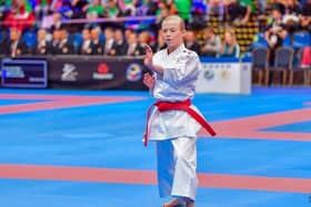 Emma in competition