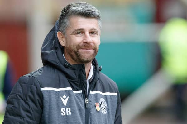 Stephen Robinson led Motherwell to a 5-1 European success on Thursday night