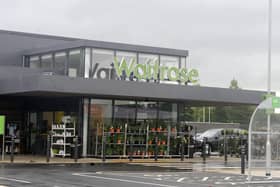 Photo Emma Mitchell 18.07.16
Waitrose, Milngavie