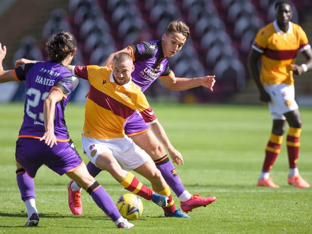 Allan Campbell in action for Motherwell (Pic by Ian McFadyen)