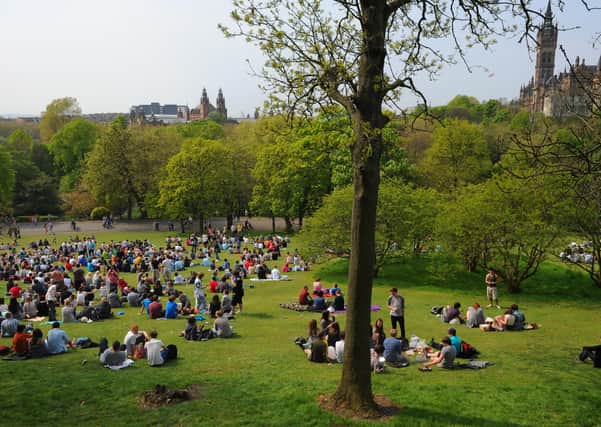 Police and council officials want Kelvingrove Park to be a place where evryone can enjoy themselves, free from drunken anti-social behaviour and violence.