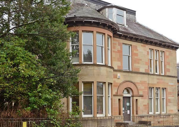 25-11-2014
Bearsden, Brookwood Library, Councillor Duncan Cumming, against closure.
Picture Paul McSherry.