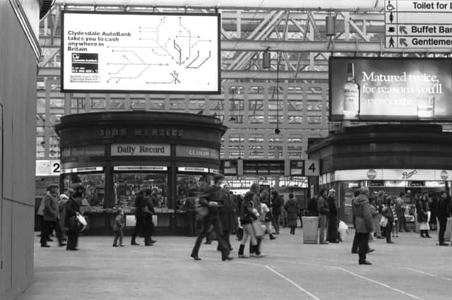 The Victorian kiosk at Glasgow Central was due to be moved to make way for the electronic departures/arrivals board in January 1985.