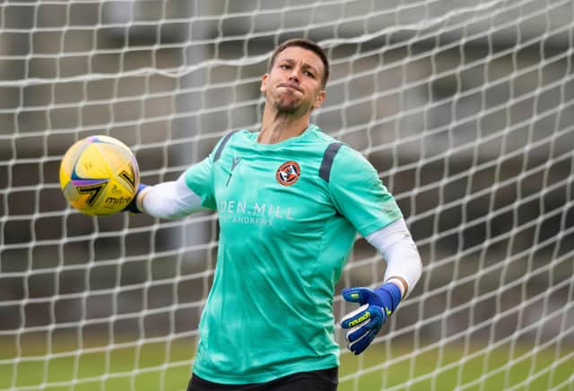 Benjamin Siegrist suffered a knee injury in training.