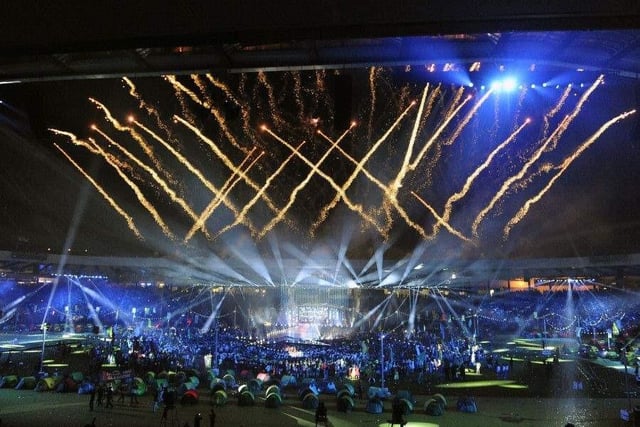 Scenes from the closing ceremony.
