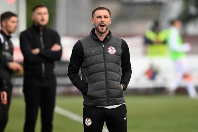 Kelty Hearts boss Kevin Thomson picked up the Manager of the Month award. Picture: SNS