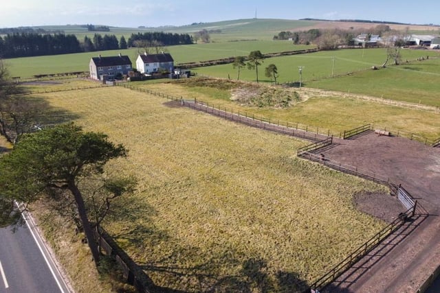 In addition to all that is already on offer, Broadhouse Lea Farm has been granted full planning consent for the erection of private stables and a detached hayshed.
