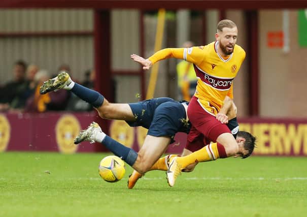 Kevin van Veen tries to make inroads towards County goal