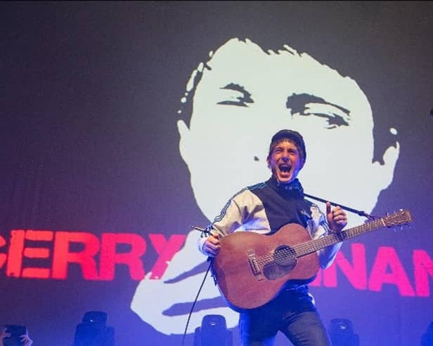 Scottish singer-songwriter Gerry Cinnamon was raised in 'The Valley' which is a residential area of Castlemilk. 