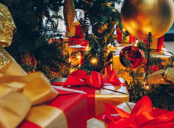 Credit cards are funding Christmas this year (photo: Unsplash)