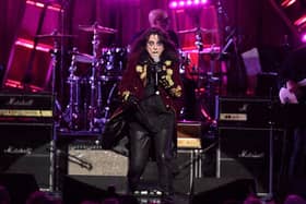 .Alice Cooper has announced a string of UK tour dates this October and will be supported by Glasgow band Primal Scream. 