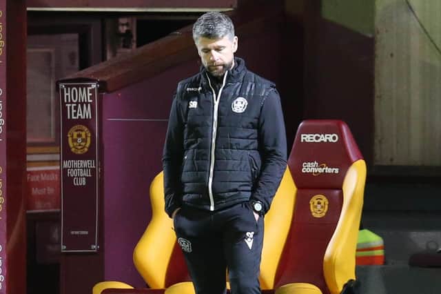 Stephen Robinson has resigned as manager of Motherwell Football Club