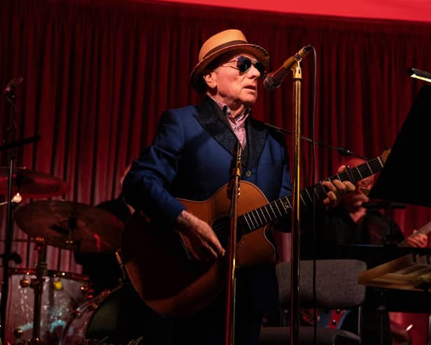 VAN MORRISON