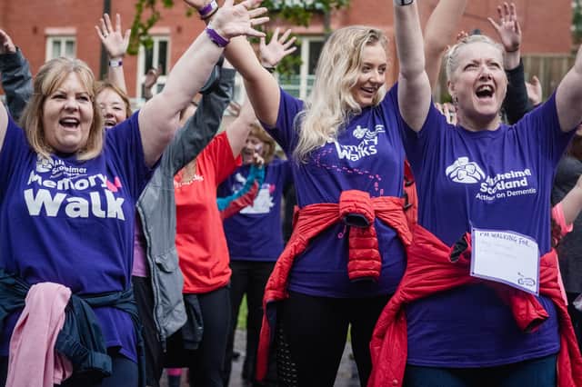 Participants enjoy a previous Memory Walk