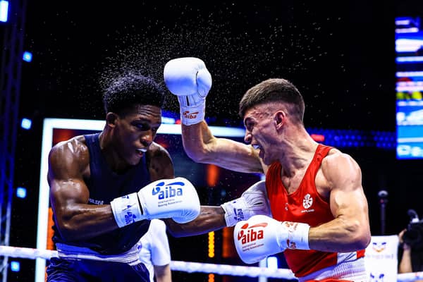 Stephen Newns Jnr (right) wants to get on the Commonwealth Games medal podium