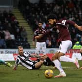 Ellis Simms scores to make it 1-0 to Hearts .  (Photo by Alan Harvey / SNS Group)