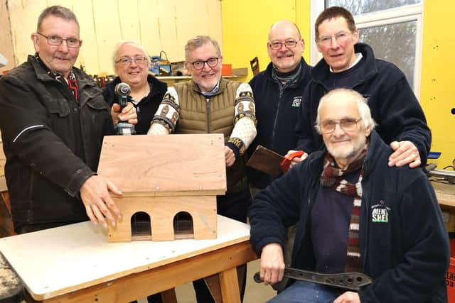 MP David Mundell found out more about Biggar Men's Shed members' ambitious plans for the school site.