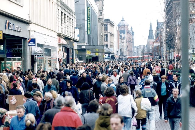 A packed Argyle Street - 1997.