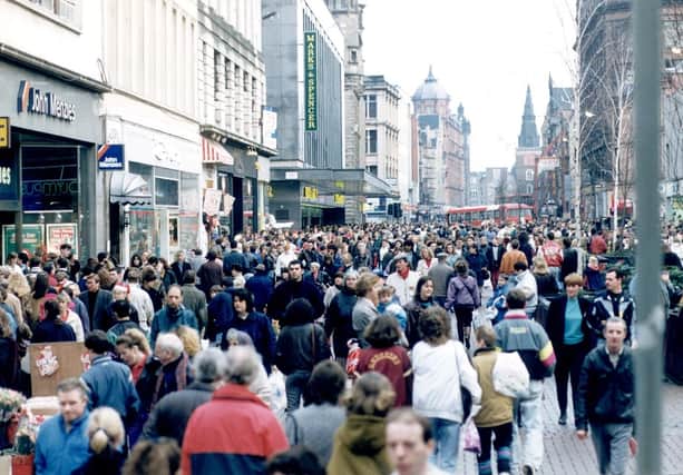 A packed Argyle Street - 1997.
