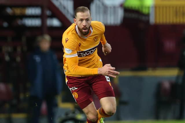 van Veen was a constant menace to St Johnstone