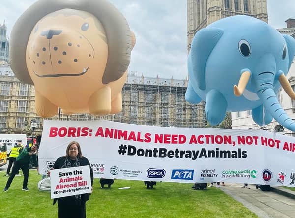 Kirsten Oswald MP with #dontbetrayanimals banner