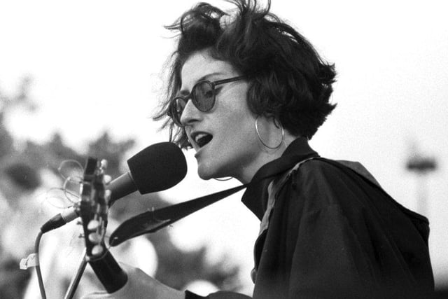 Eddi Reader, formerly lead with Fairground Attraction, on stage at George Square in the Glasgow's Big Day concert in June 1990.