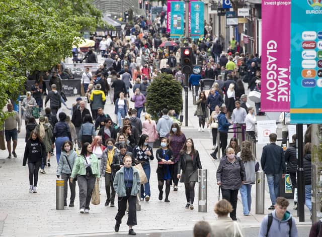 More Glasgow streets are to be redesigned to give pedestrians and cyclists space as part of the ‘Avenues’ scheme.