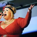 2003 Pop Idol winner Michelle McManus was brought up in Baillieston and was living in the area when she auditioned for the show. 