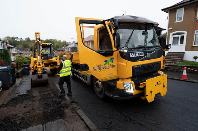 Richmond Avenue in Clarkston was resurfaced as part of the 2021/22 programme of works