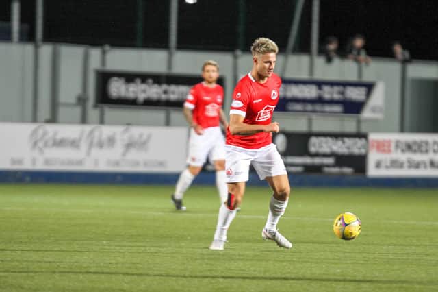 Second-half substitute Kristoffer Syvertsen came close to levelling for Clyde