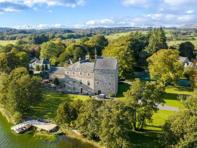 Bardowie Castle Milngavie up for sale