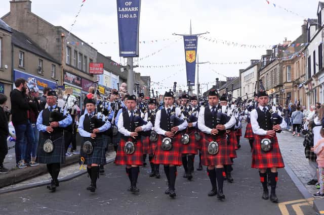 Lanarkians came out in force to celebrate the first proper Perambulation of the Marches and Shifting of the Burgh Standard since 2019.