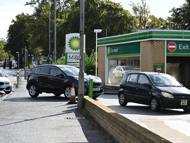With the price of everything going up - here’s the cheapest petrol stations in Glasgow to cut back on your transport costs 