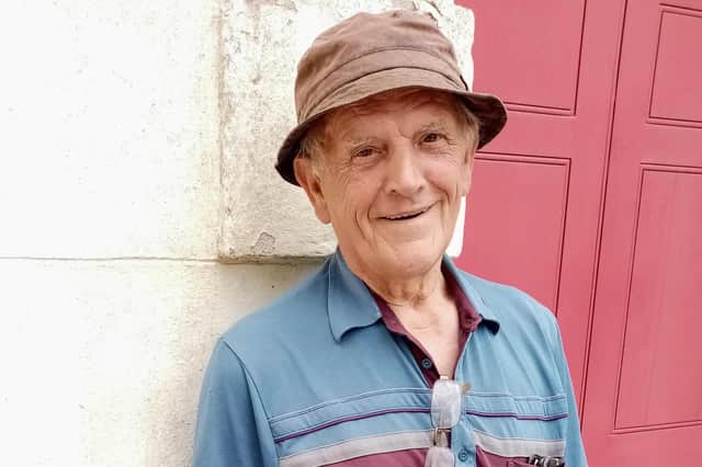 Ernest founded Lanark in Bloom and remained its chairman for 20 years.