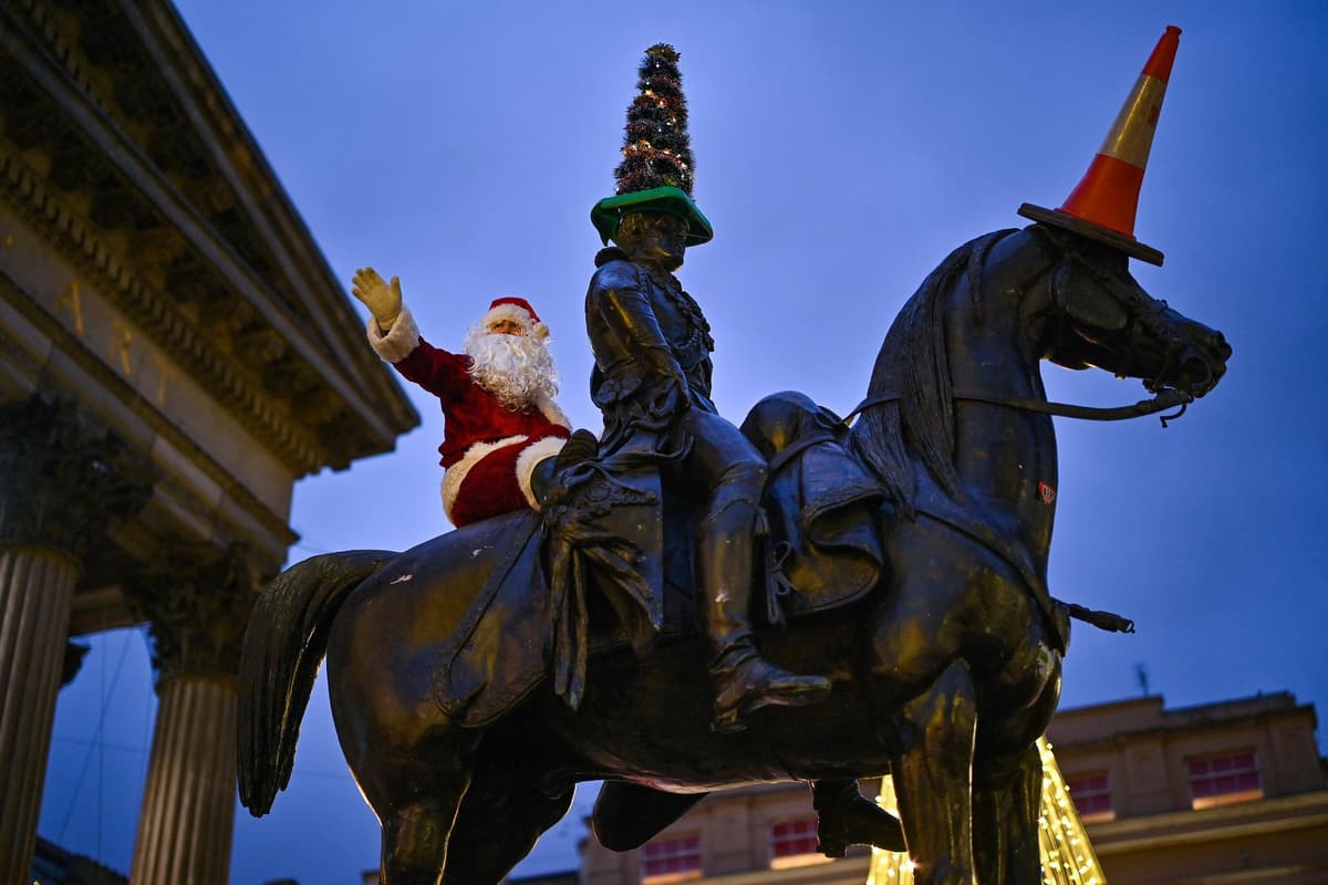 Santa Tracker: 10 times Santa Claus was spotted in Glasgow