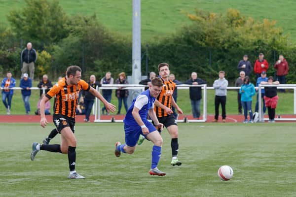 Dominic Small scored a sensational 25-yarder for Carluke Rovers against Auchinleck Talbot on Saturday (Pic by Kevin Ramage)
