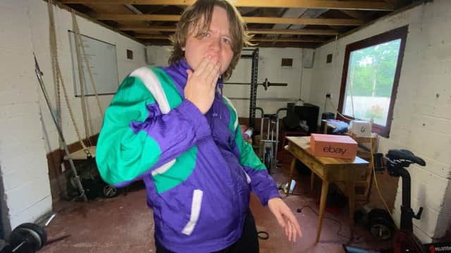 Lewis Capaldi was spotted at The Amsterdam Bar after his pal Luke La Volpe’s gig on Tuesday